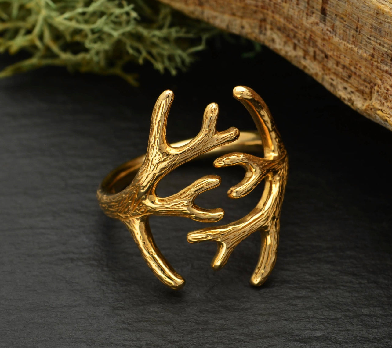 The Buck Ring- Bronze